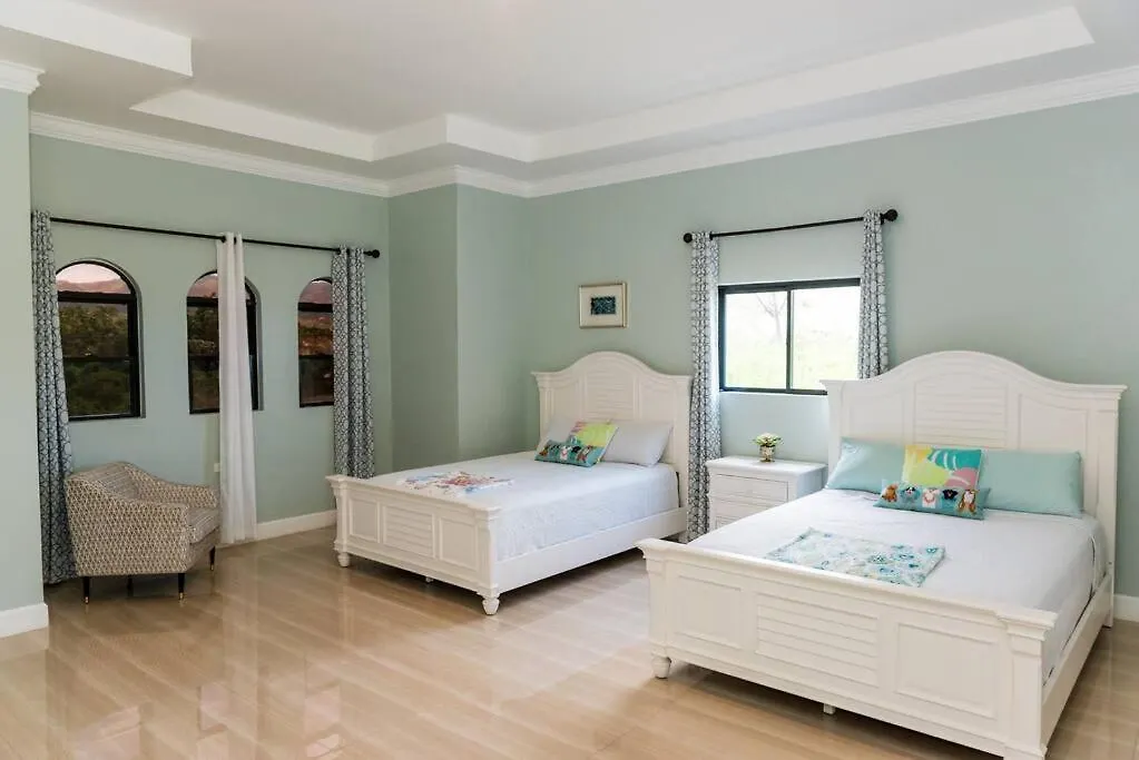 Villa Heavenly View Ocho Rios